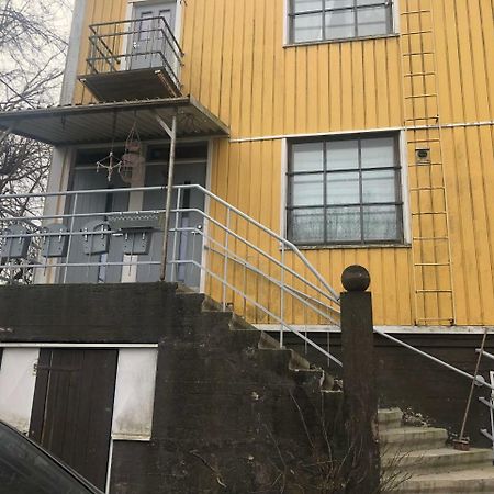 Puutaloasunto 1.8 Km Turun Aurajoelta Daire Turku Dış mekan fotoğraf